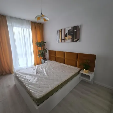 2 Superb Bucharest